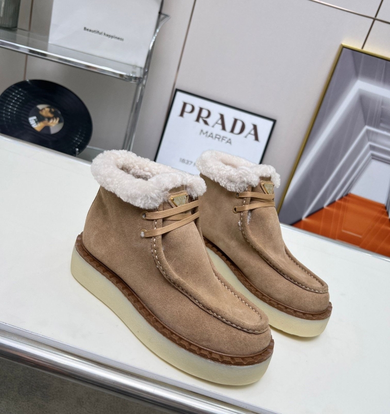 Pra*a casual shoes